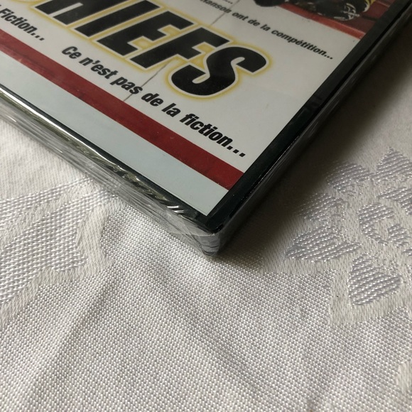 The Chiefs (DVD, 2008) New Bilingual - Picture 6 of 7